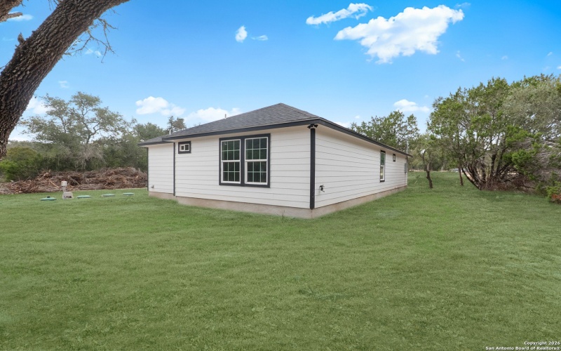 1096 DEER VALLEY, Spring Branch, TX 78070, 3 Habitaciones Habitaciones , ,2 BañosBaños,Residential,En Venta,1096 DEER VALLEY,0,1931087