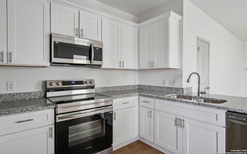 12340 Montgomery Forest, San Antonio, TX 78252, ,Residential Multi Family,En Venta,12340 Montgomery Forest,0,1931179