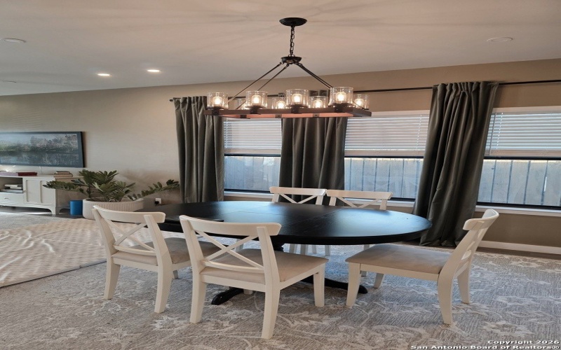 511 E Woodlawn Avenue, San Antonio, TX 78212, 3 Bedrooms Bedrooms, ,2 BathroomsBathrooms,Residential,For Sale,511 E Woodlawn Avenue,0,1931181