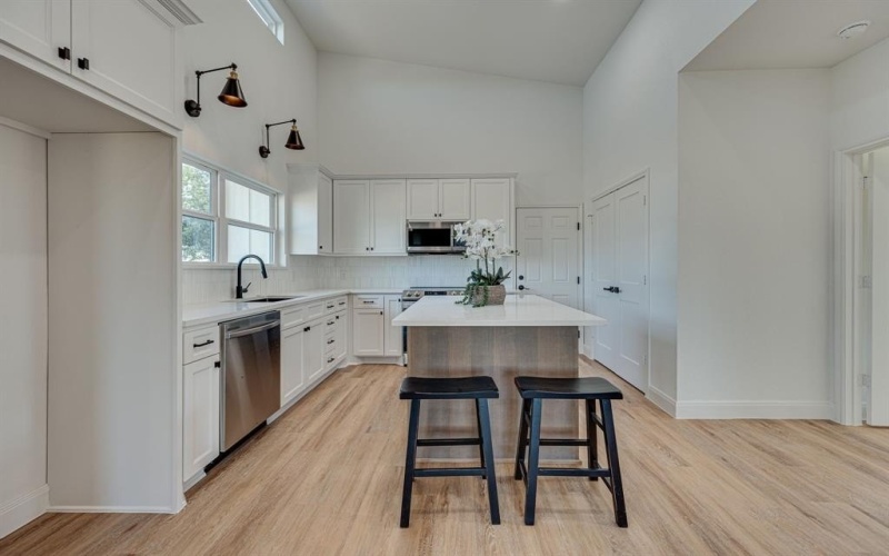 413 Caro Drive, West Tawakoni, TX 75474, 3 Habitaciones Habitaciones , ,2 BañosBaños,Residential,En Venta,413 Caro Drive,0,21142050