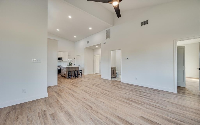 413 Caro Drive, West Tawakoni, TX 75474, 3 Habitaciones Habitaciones , ,2 BañosBaños,Residential,En Venta,413 Caro Drive,0,21142050