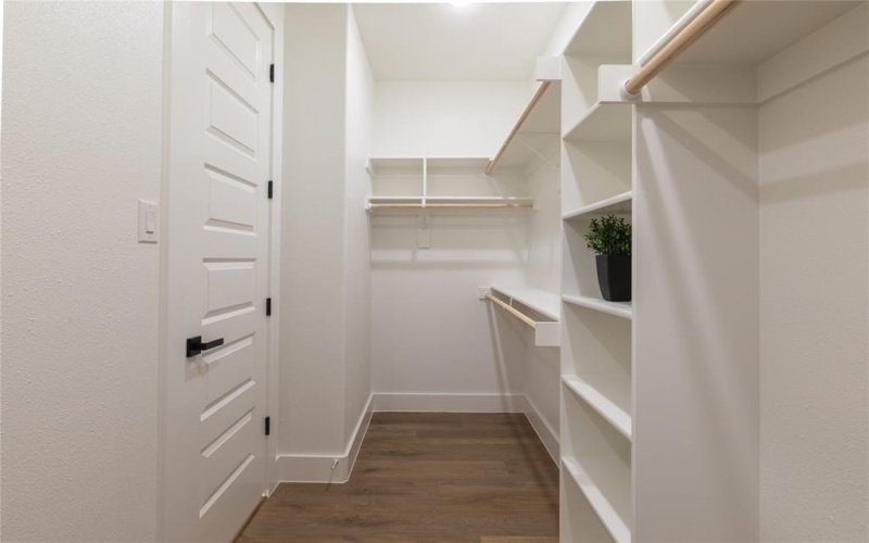 2816 Pennsylvania Avenue, Dallas, TX 75215, 4 Habitaciones Habitaciones , ,2 BañosBaños,Residential,En Venta,2816 Pennsylvania Avenue,0,21141452