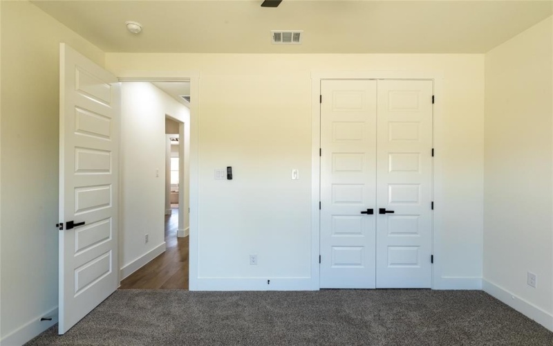 2816 Pennsylvania Avenue, Dallas, TX 75215, 4 Habitaciones Habitaciones , ,2 BañosBaños,Residential,En Venta,2816 Pennsylvania Avenue,0,21141452