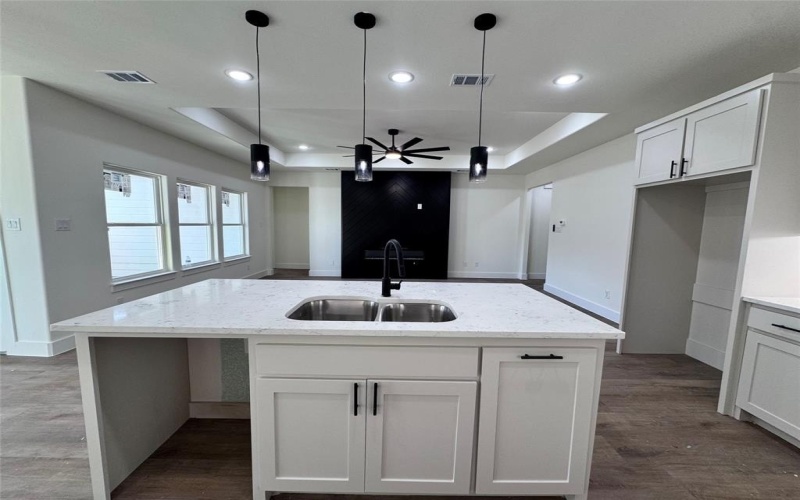 2816 Pennsylvania Avenue, Dallas, TX 75215, 4 Habitaciones Habitaciones , ,2 BañosBaños,Residential,En Venta,2816 Pennsylvania Avenue,0,21141452