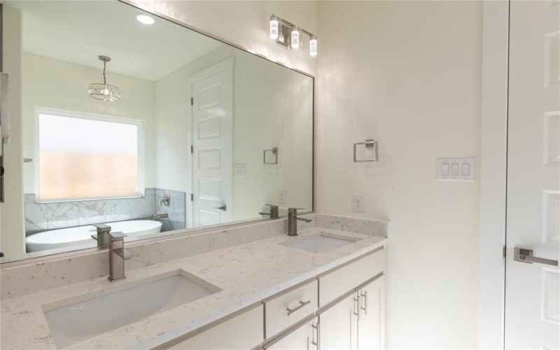 2820 Pennsylvania Avenue, Dallas, TX 75215, 4 Habitaciones Habitaciones , ,2 BañosBaños,Residential,En Venta,2820 Pennsylvania Avenue,0,21142385