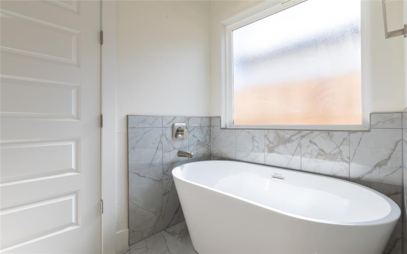 2820 Pennsylvania Avenue, Dallas, TX 75215, 4 Habitaciones Habitaciones , ,2 BañosBaños,Residential,En Venta,2820 Pennsylvania Avenue,0,21142385