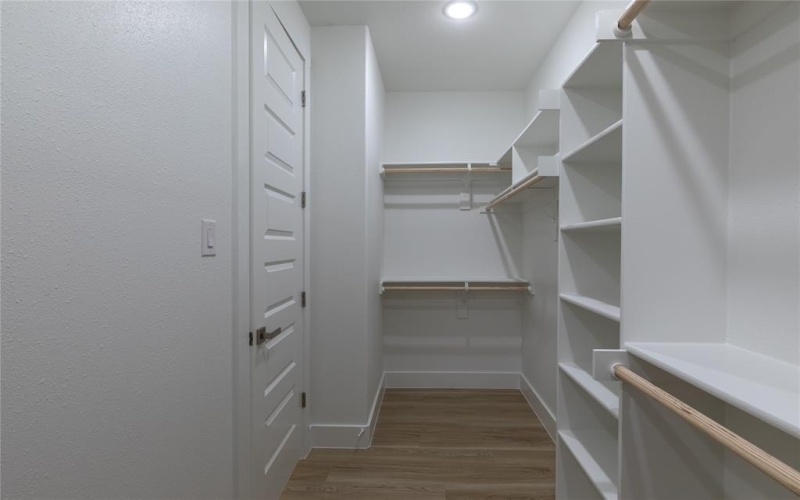 2820 Pennsylvania Avenue, Dallas, TX 75215, 4 Habitaciones Habitaciones , ,2 BañosBaños,Residential,En Venta,2820 Pennsylvania Avenue,0,21142385