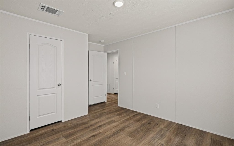 915 Arkansas River Drive, Granbury, TX 76048, 3 Bedrooms Bedrooms, ,2 BathroomsBathrooms,Residential,For Sale,915 Arkansas River Drive,0,21142466