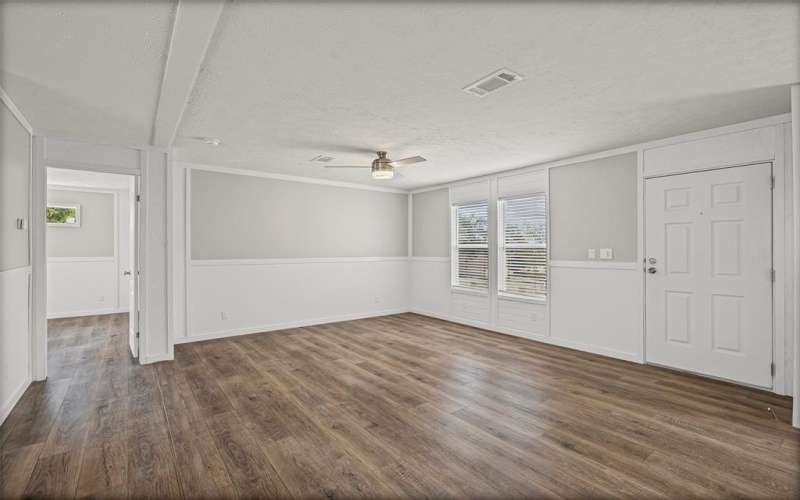 915 Arkansas River Drive, Granbury, TX 76048, 3 Bedrooms Bedrooms, ,2 BathroomsBathrooms,Residential,For Sale,915 Arkansas River Drive,0,21142466