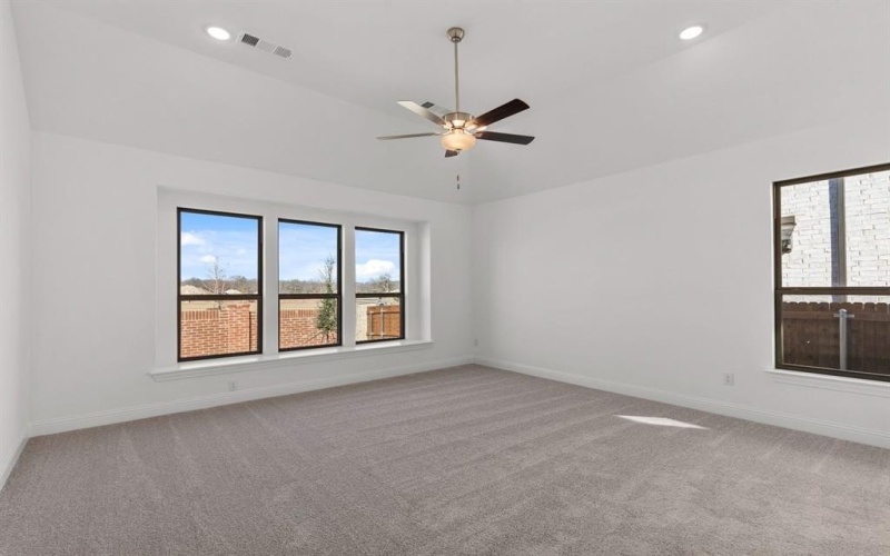 16621 Japanese Maple, Fort Worth, TX 76247, 4 Bedrooms Bedrooms, ,5 BathroomsBathrooms,Residential,For Sale,16621 Japanese Maple,0,21142503