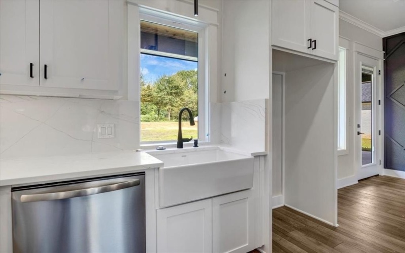 274 County Road 4119, Jacksonville, TX 75766, 3 Bedrooms Bedrooms, ,2 BathroomsBathrooms,Residential,For Sale,274 County Road 4119,0,21142610