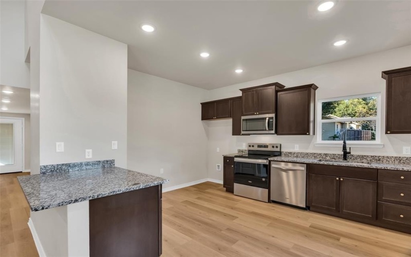 1701 SANDLIN ST, Longview, TX 75602, 3 Habitaciones Habitaciones , ,2 BañosBaños,Residential,En Venta,1701 SANDLIN ST,0,21142620