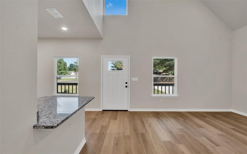 1701 SANDLIN ST, Longview, TX 75602, 3 Habitaciones Habitaciones , ,2 BañosBaños,Residential,En Venta,1701 SANDLIN ST,0,21142620