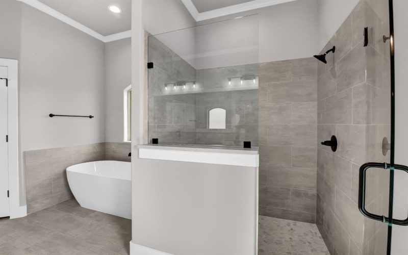 2000 Forest Bridge Drive, Azle, TX 76020, 4 Habitaciones Habitaciones , ,2 BañosBaños,Residential,En Venta,2000 Forest Bridge Drive,0,21142648