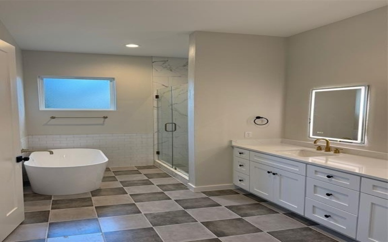 1629 E Tucker Street, Fort Worth, TX 76104, 4 Bedrooms Bedrooms, ,3 BathroomsBathrooms,Residential,For Sale,1629 E Tucker Street,0,21142649