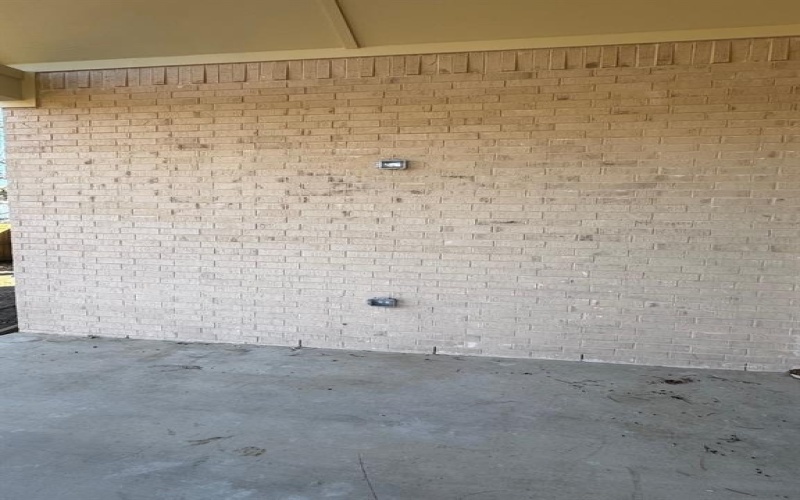 1629 E Tucker Street, Fort Worth, TX 76104, 4 Bedrooms Bedrooms, ,3 BathroomsBathrooms,Residential,For Sale,1629 E Tucker Street,0,21142649