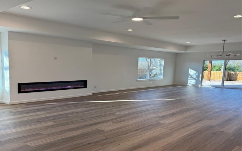 1629 E Tucker Street, Fort Worth, TX 76104, 4 Bedrooms Bedrooms, ,3 BathroomsBathrooms,Residential,For Sale,1629 E Tucker Street,0,21142649