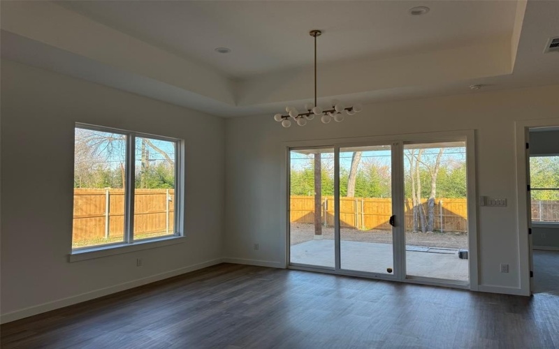 1629 E Tucker Street, Fort Worth, TX 76104, 4 Bedrooms Bedrooms, ,3 BathroomsBathrooms,Residential,For Sale,1629 E Tucker Street,0,21142649