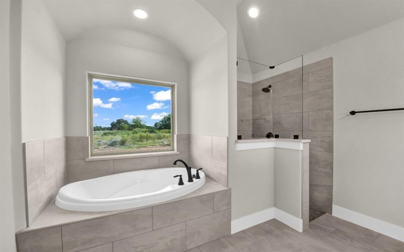 1040 Arbor Vista Drive, Azle, TX 76020, 4 Bedrooms Bedrooms, ,2 BathroomsBathrooms,Residential,For Sale,1040 Arbor Vista Drive,0,21142669