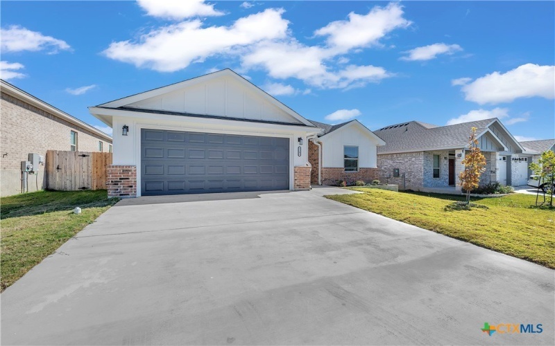 5202 White Rose Drive, Killeen, TX 76542, 3 Bedrooms Bedrooms, ,2 BathroomsBathrooms,Residential,For Sale,5202 White Rose Drive,0,600880