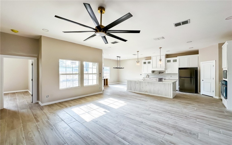 3649 Santa Fe Street, Corpus Christi, TX 78411, 4 Bedrooms Bedrooms, ,2 BathroomsBathrooms,Residential,For Sale,3649 Santa Fe Street,0,469373