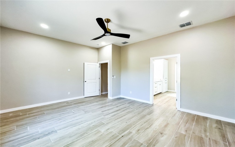 3649 Santa Fe Street, Corpus Christi, TX 78411, 4 Bedrooms Bedrooms, ,2 BathroomsBathrooms,Residential,For Sale,3649 Santa Fe Street,0,469373