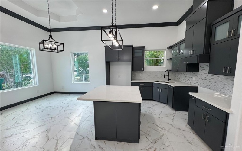 513 E Hawk Avenue, Pharr, TX 78577, 3 Bedrooms Bedrooms, ,2 BathroomsBathrooms,Residential,For Sale,513 E Hawk Avenue,0,491137