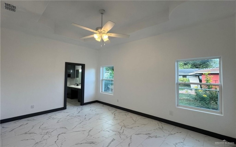 513 E Hawk Avenue, Pharr, TX 78577, 3 Bedrooms Bedrooms, ,2 BathroomsBathrooms,Residential,For Sale,513 E Hawk Avenue,0,491137