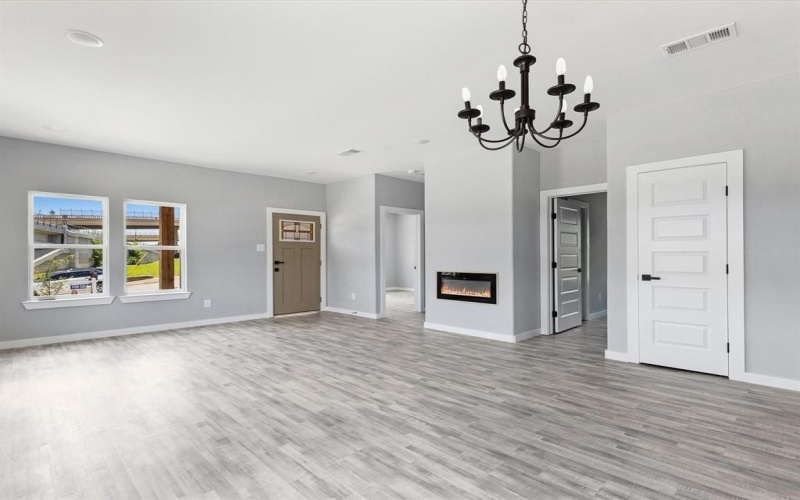 1609 E Bluff Street, Fort Worth, TX 76102, 3 Habitaciones Habitaciones , ,2 BañosBaños,Residential,En Venta,1609 E Bluff Street,0,20965874