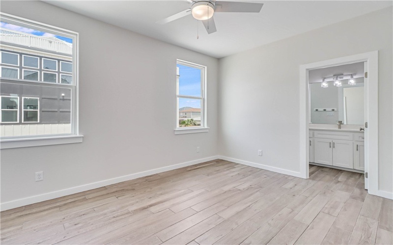 603 E Avenue G unit: 203 #203, Port Aransas, TX 78373, 4 Habitaciones Habitaciones , ,3 BañosBaños,Residential,En Venta,603 E Avenue G unit: 203,0,469423