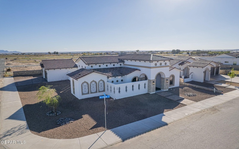 300 RIO DEL RANCHO Court, El Paso, TX 79932, 4 Habitaciones Habitaciones , ,1 BañoBaños,Residential,En Venta,300 RIO DEL RANCHO Court,0,933036