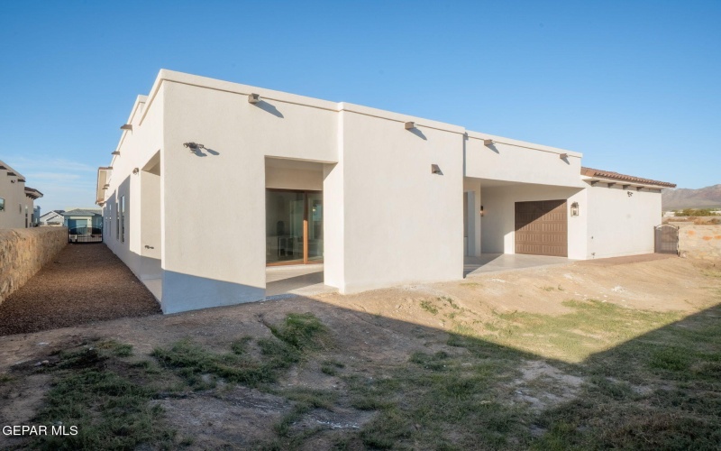 300 RIO DEL RANCHO Court, El Paso, TX 79932, 4 Habitaciones Habitaciones , ,1 BañoBaños,Residential,En Venta,300 RIO DEL RANCHO Court,0,933036