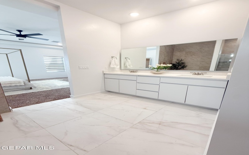 3800 Reliance Street, El Paso, TX 79938, 4 Habitaciones Habitaciones , ,3 BañosBaños,Residential,En Venta,3800 Reliance Street,0,935832