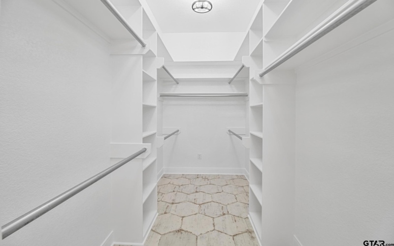 16511 Cooper Way, Tyler, TX 75703, 4 Habitaciones Habitaciones , ,3 BañosBaños,Residential,En Venta,16511 Cooper Way,0,26000134