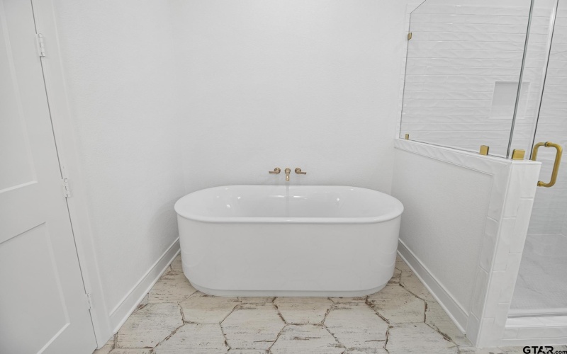 16511 Cooper Way, Tyler, TX 75703, 4 Habitaciones Habitaciones , ,3 BañosBaños,Residential,En Venta,16511 Cooper Way,0,26000134