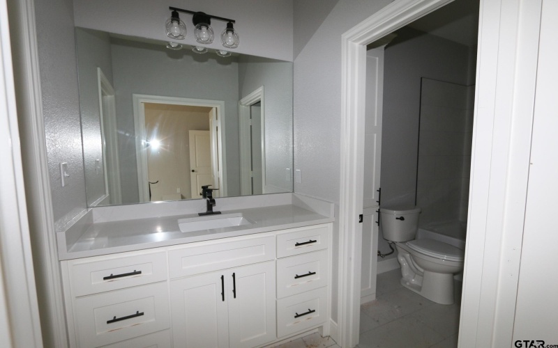 16445 Cooper Way, Tyler, TX 75703, 4 Bedrooms Bedrooms, ,2 BathroomsBathrooms,Residential,For Sale,16445 Cooper Way,0,26000138