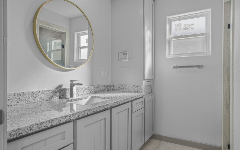 1432 El Caporal Dr., Laredo, TX 78046, 3 Bedrooms Bedrooms, ,2 BathroomsBathrooms,Residential,For Sale,1432 El Caporal Dr.,0,20260040