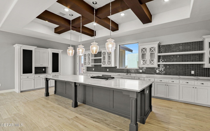 996 WILLOW RIVER Drive, El Paso, TX 79932, 4 Habitaciones Habitaciones , ,2 BañosBaños,Residential,En Venta,996 WILLOW RIVER Drive,0,935754