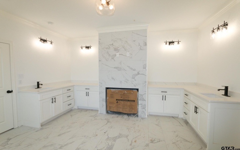 16525 Hailey Court, Tyler, TX 75703, 4 Habitaciones Habitaciones , ,3 BañosBaños,Residential,En Venta,16525 Hailey Court,0,26000089