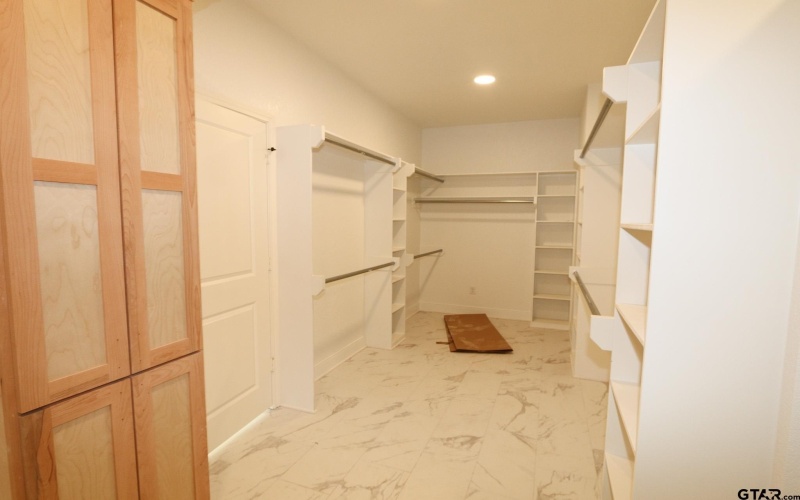 16525 Hailey Court, Tyler, TX 75703, 4 Habitaciones Habitaciones , ,3 BañosBaños,Residential,En Venta,16525 Hailey Court,0,26000089