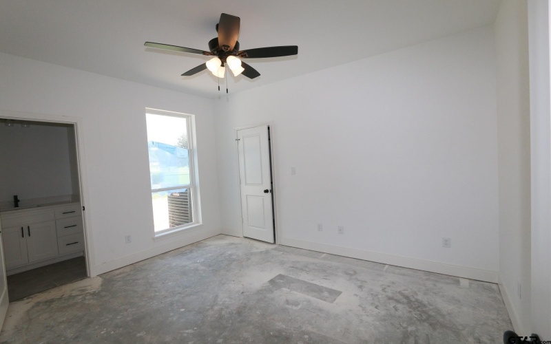 16525 Hailey Court, Tyler, TX 75703, 4 Habitaciones Habitaciones , ,3 BañosBaños,Residential,En Venta,16525 Hailey Court,0,26000089