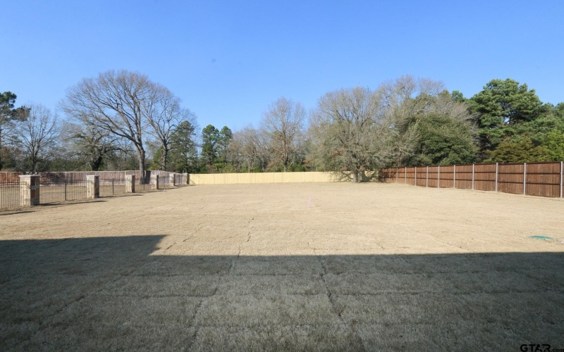 16525 Hailey Court, Tyler, TX 75703, 4 Habitaciones Habitaciones , ,3 BañosBaños,Residential,En Venta,16525 Hailey Court,0,26000089