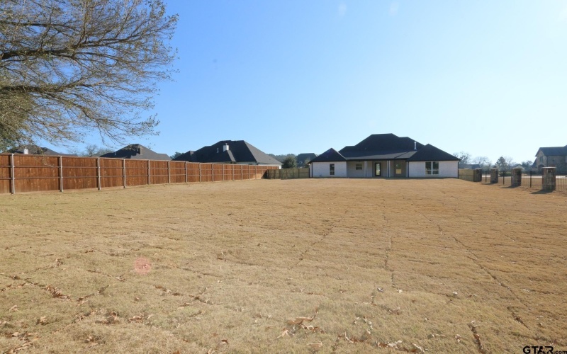 16525 Hailey Court, Tyler, TX 75703, 4 Habitaciones Habitaciones , ,3 BañosBaños,Residential,En Venta,16525 Hailey Court,0,26000089