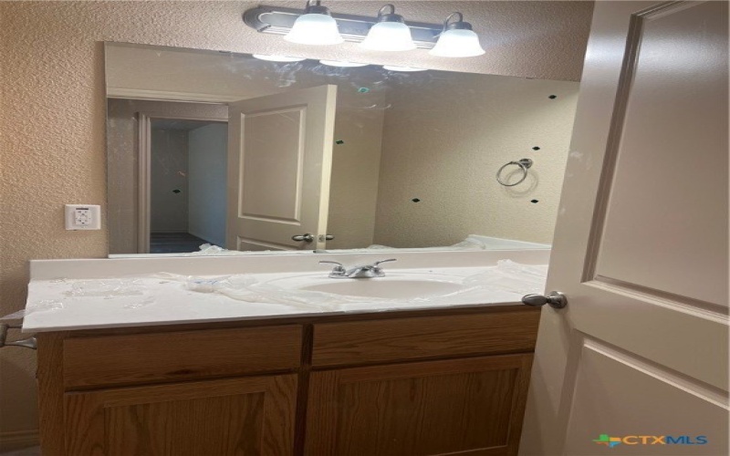 6111 Twistleaf Lane unit: A & B #A & B, Killeen, TX 76543, 6 Habitaciones Habitaciones , ,5 BañosBaños,Residential Multi Family,En Venta,6111 Twistleaf Lane unit: A & B,0,600900