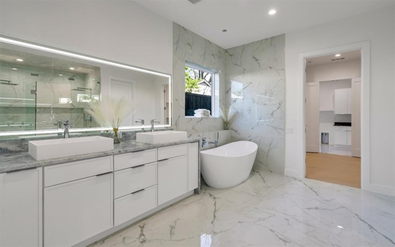 3813 Cortez Drive, Dallas, TX 75220, 6 Habitaciones Habitaciones , ,6 BañosBaños,Residential,En Venta,3813 Cortez Drive,0,21133918