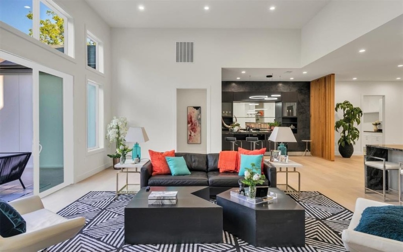 3813 Cortez Drive, Dallas, TX 75220, 6 Habitaciones Habitaciones , ,6 BañosBaños,Residential,En Venta,3813 Cortez Drive,0,21133918