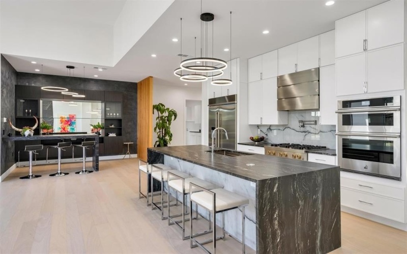 3813 Cortez Drive, Dallas, TX 75220, 6 Habitaciones Habitaciones , ,6 BañosBaños,Residential,En Venta,3813 Cortez Drive,0,21133918