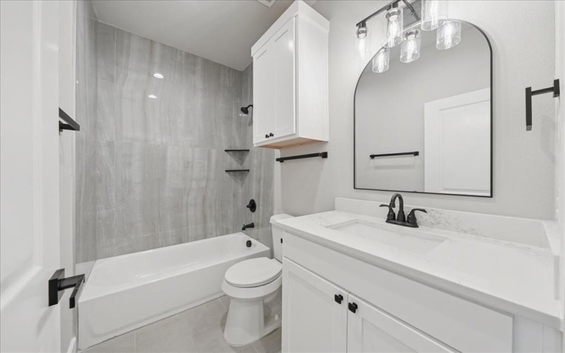 115 Church Street, Waxahachie, TX 75165, 4 Bedrooms Bedrooms, ,3 BathroomsBathrooms,Residential,For Sale,115 Church Street,0,21137341