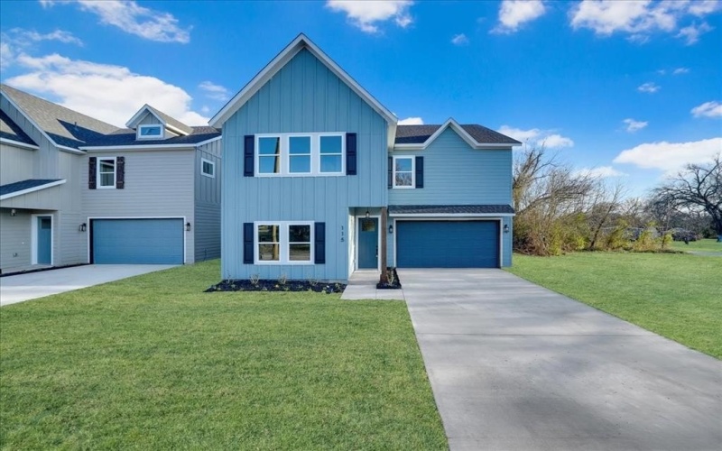 115 Church Street, Waxahachie, TX 75165, 4 Bedrooms Bedrooms, ,3 BathroomsBathrooms,Residential,For Sale,115 Church Street,0,21137341