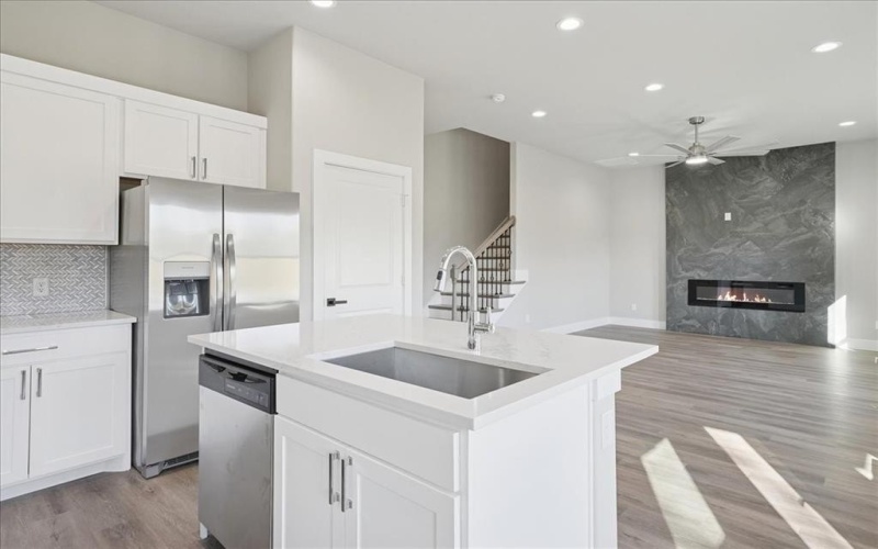 115 Church Street, Waxahachie, TX 75165, 4 Bedrooms Bedrooms, ,3 BathroomsBathrooms,Residential,For Sale,115 Church Street,0,21137341